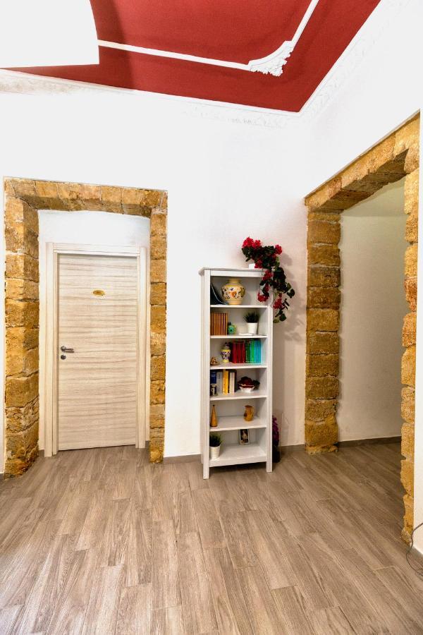 Garden House: Apartments And Rooms For Holidays Palermo Exteriör bild