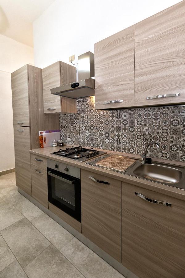 Garden House: Apartments And Rooms For Holidays Palermo Exteriör bild