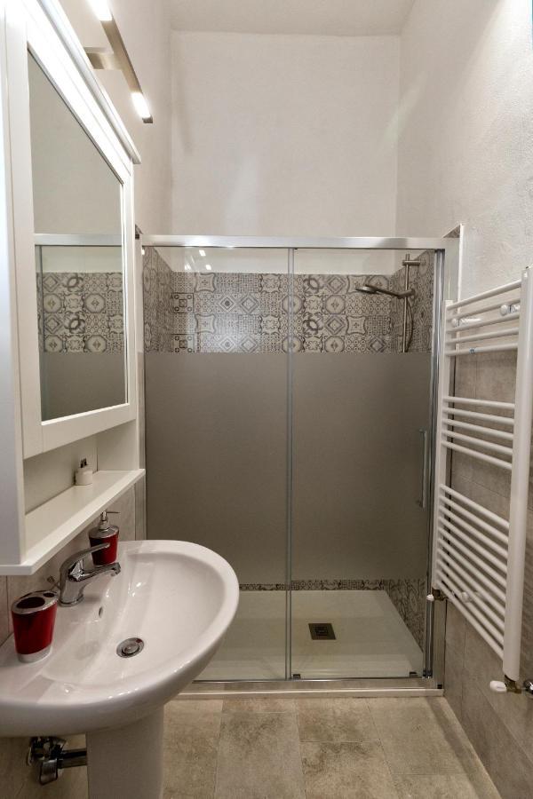 Garden House: Apartments And Rooms For Holidays Palermo Exteriör bild